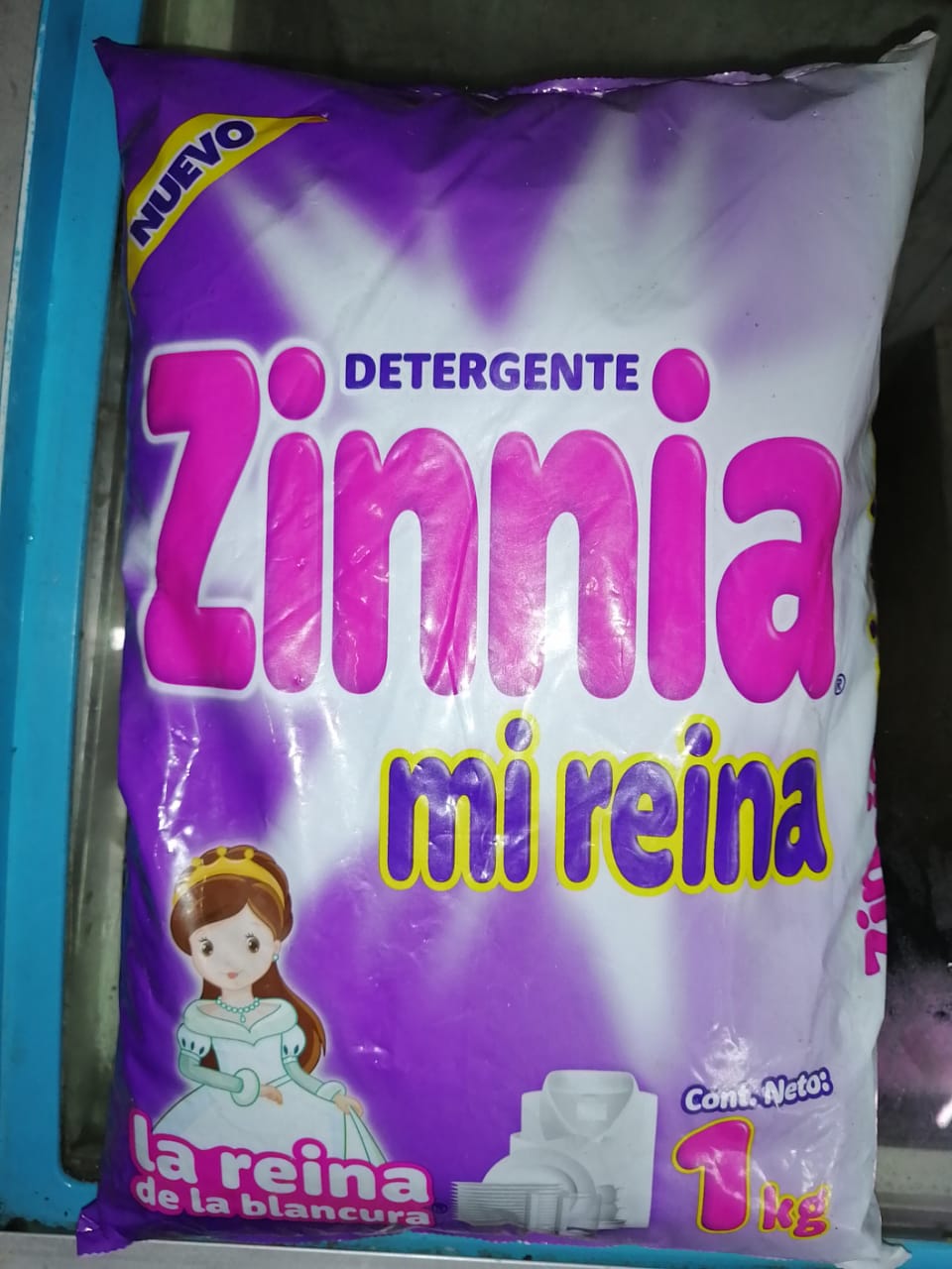 Detergente Zinnia